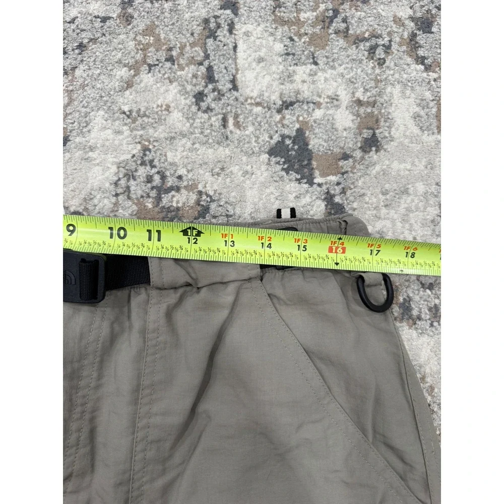 The North Face Mens Class V Belted Cargo Shorts Khaki Nylon‎ Hiking Large Long